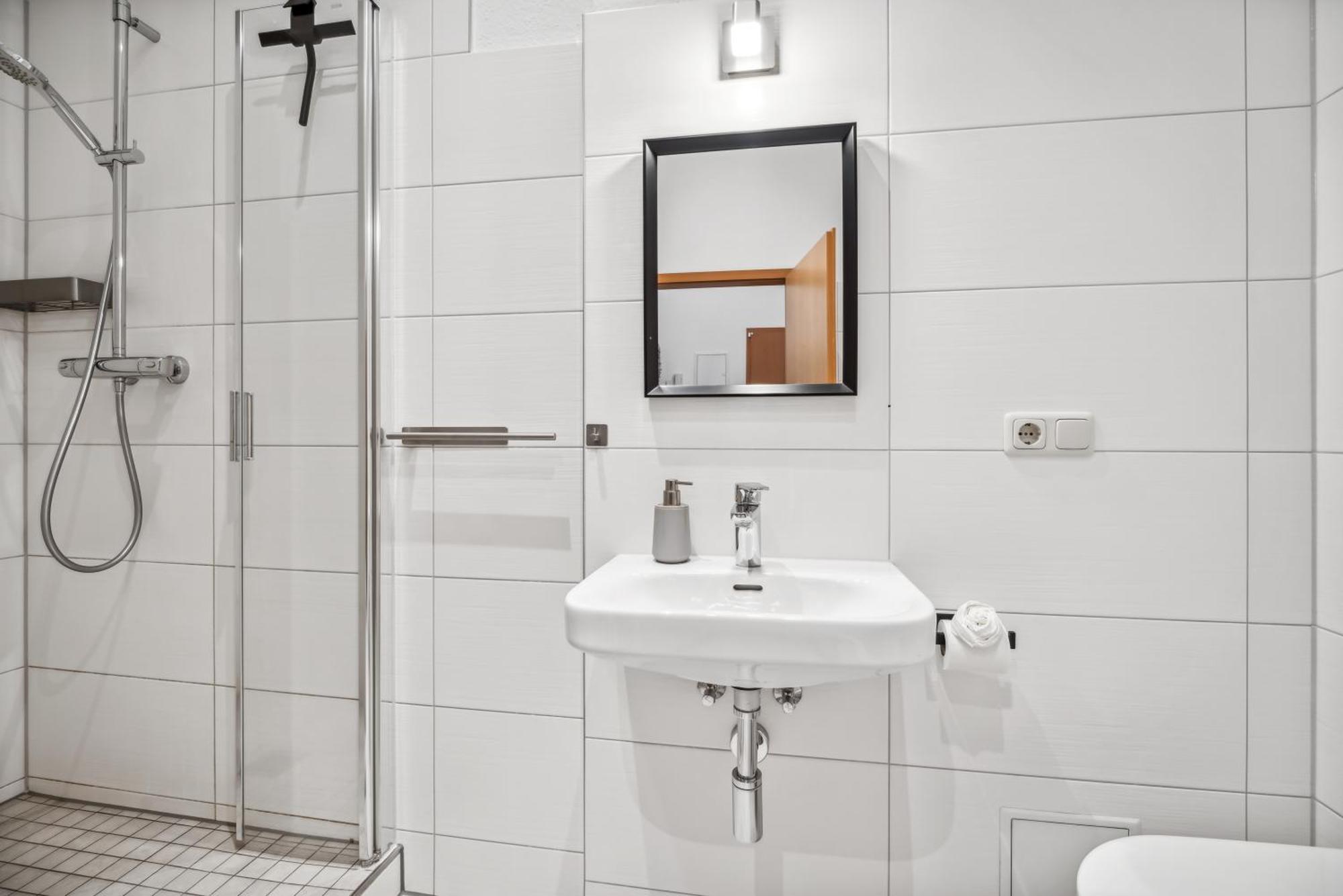 Roby-Erfurt Hbf-Nah, Balkon Apartment Luaran gambar